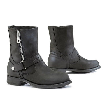 Forma Eva Boots