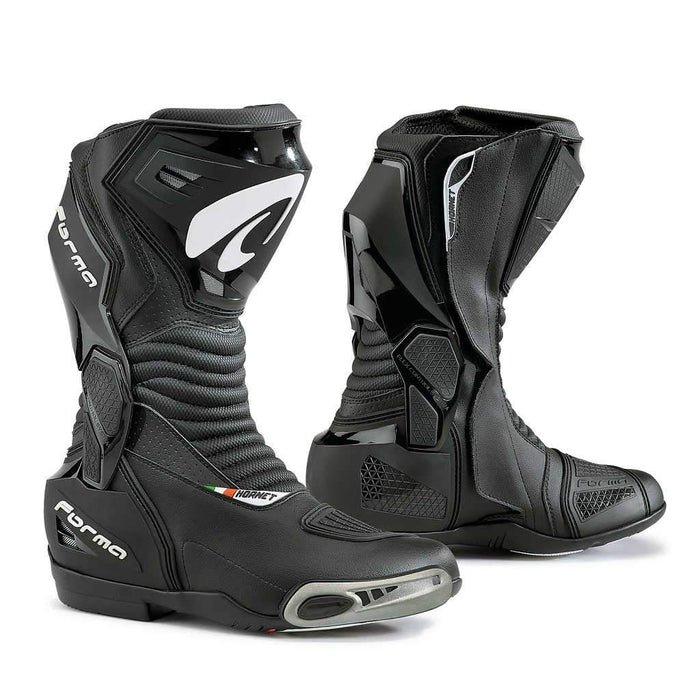 Forma Hornet Boots